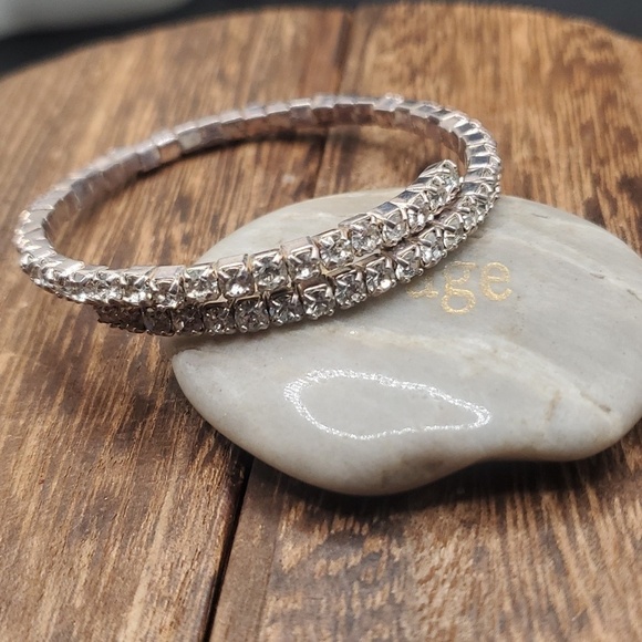 Jewelry - Hollywood‎ estate crystal glamor wrap bracelet B2922